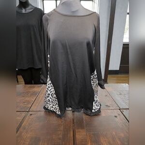 BloomChic Black and Leopard Print Blouse